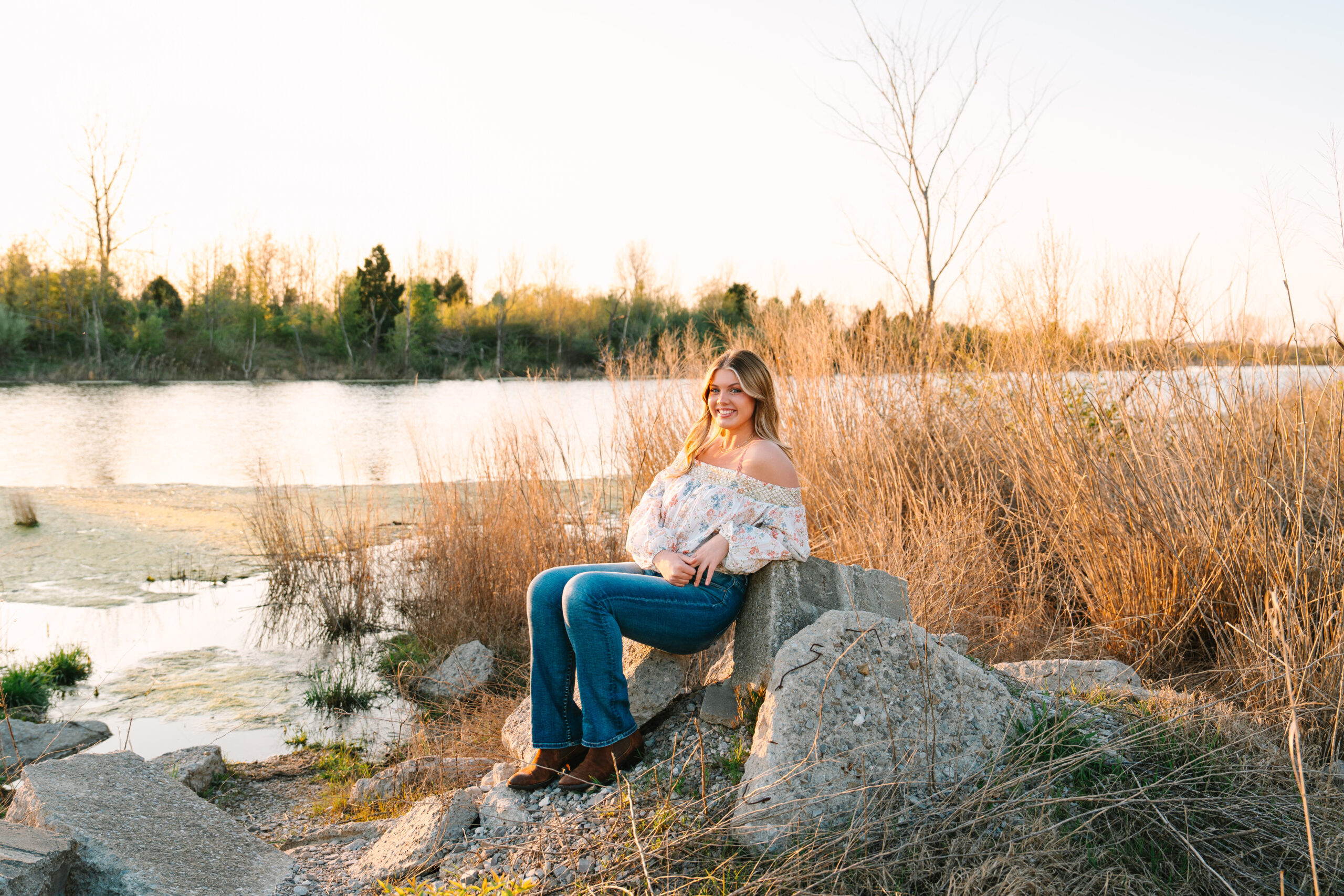 Evansville senior photographer bluegrass