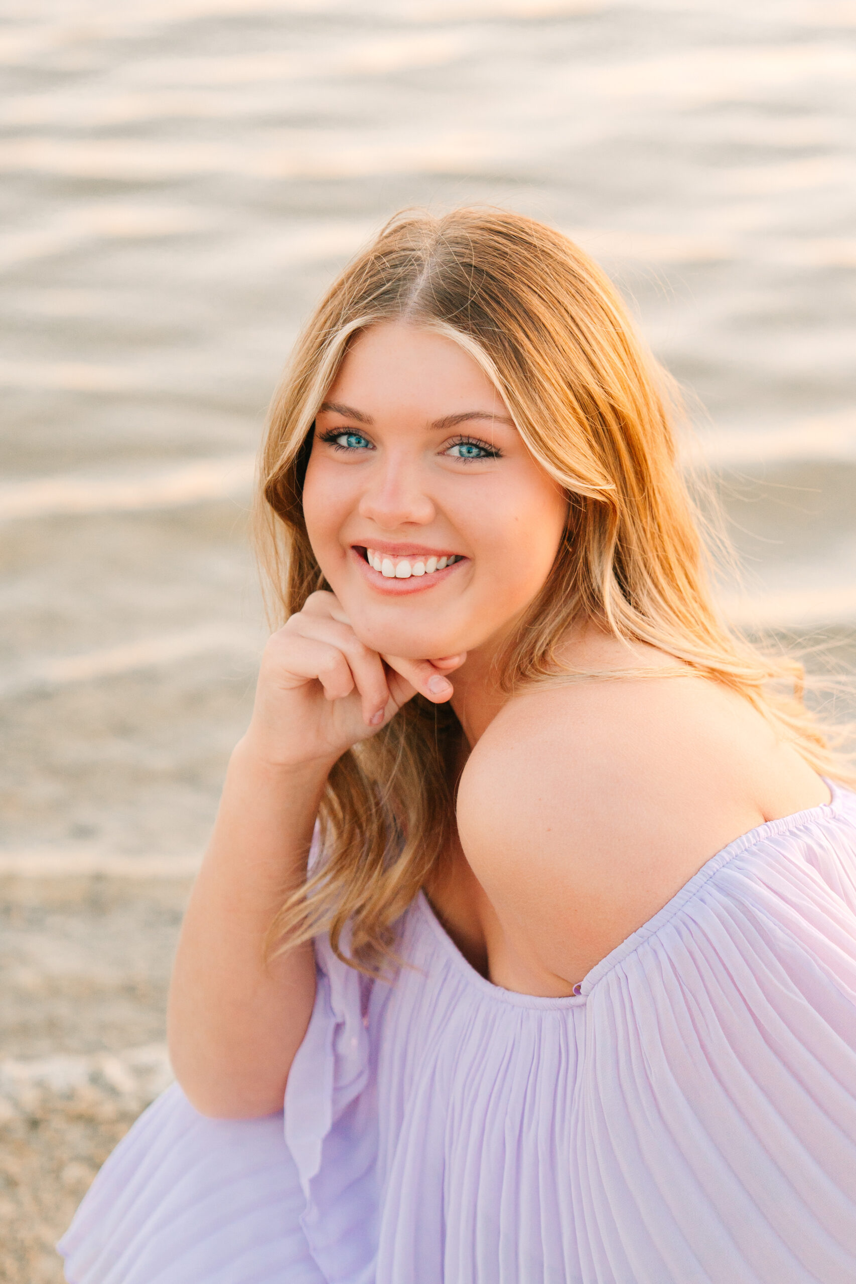 Evansville Senior Photographer, bluegrass creek