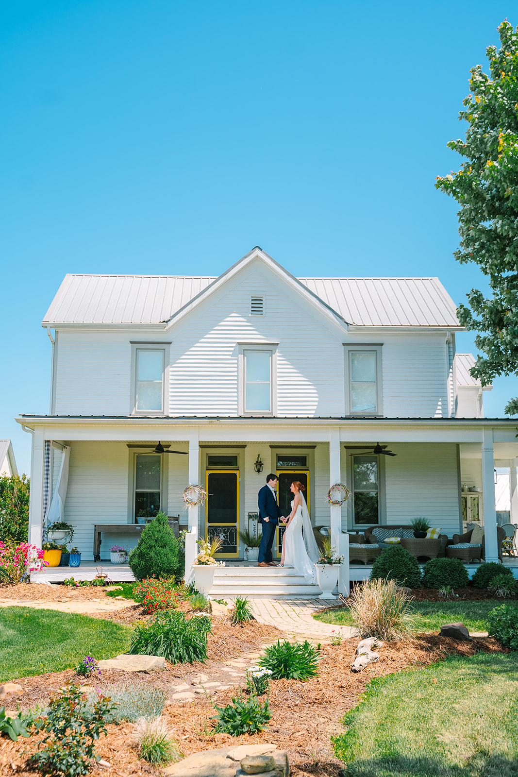 Matilda's Event Barn Wedding by Brittney Moseby Photography